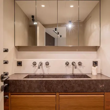 Modern 2bdr Flat For 6p - Port Appartement